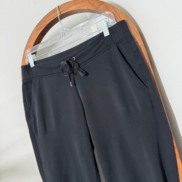 Athleta 8 Black Midtown Trouser Elastic Waist Pull On Flare Leg Pants - Picture 3 of 9